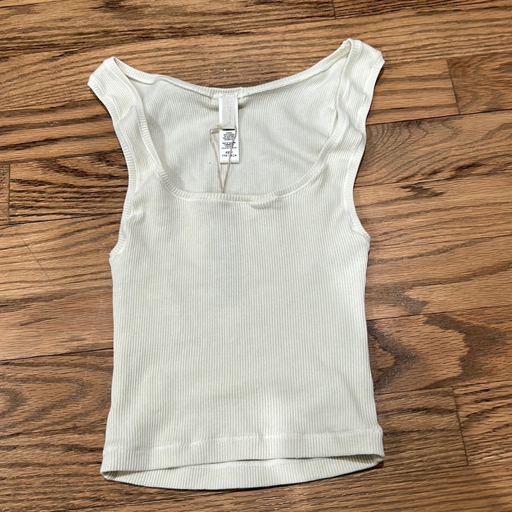 SKIMS Cotton Rib Tank [color: bone, size: xxs]